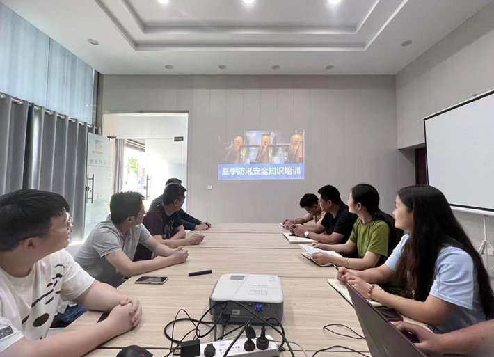 防汛培訓(xùn)_副本.jpg