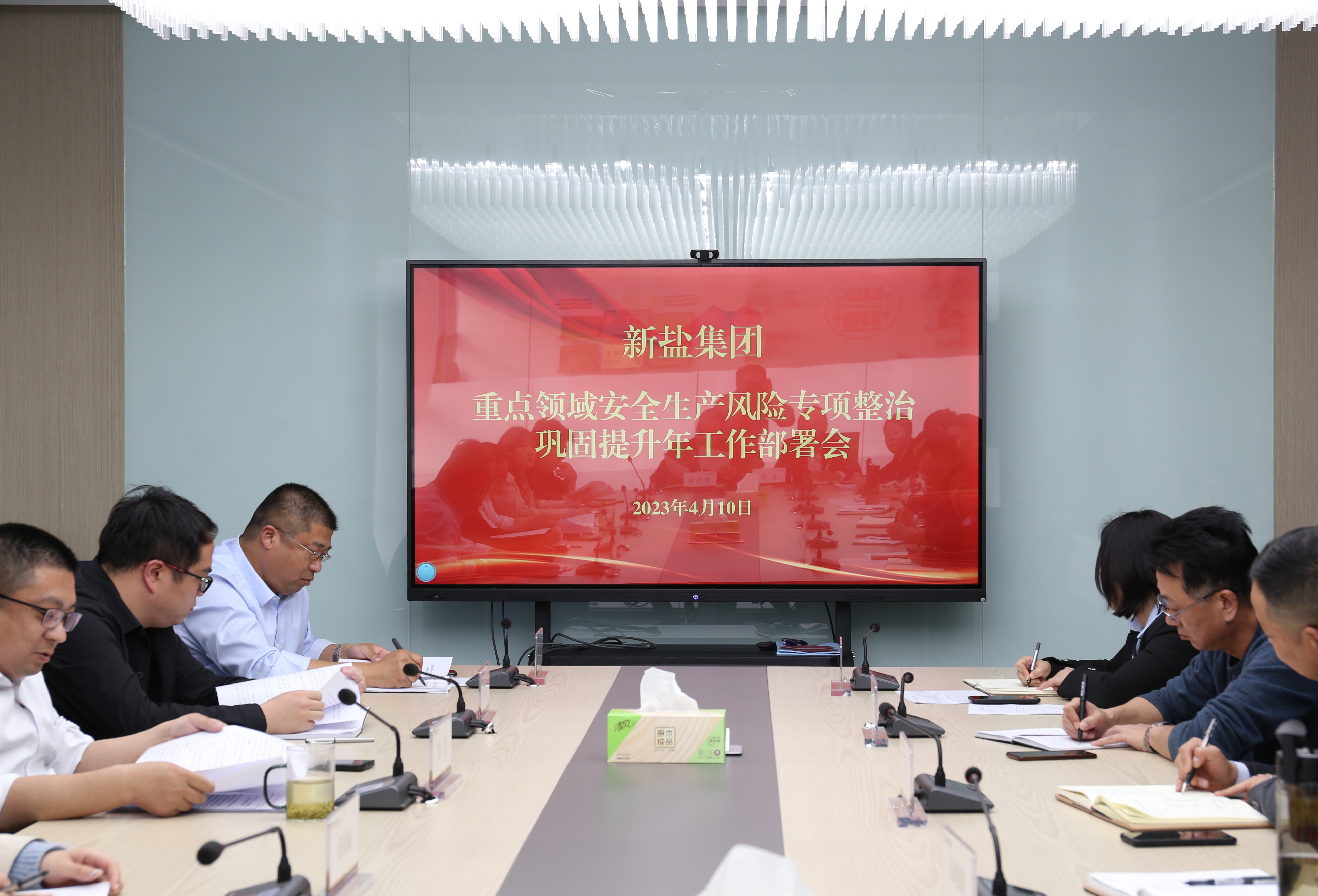 封面.jpg 封面.jpg