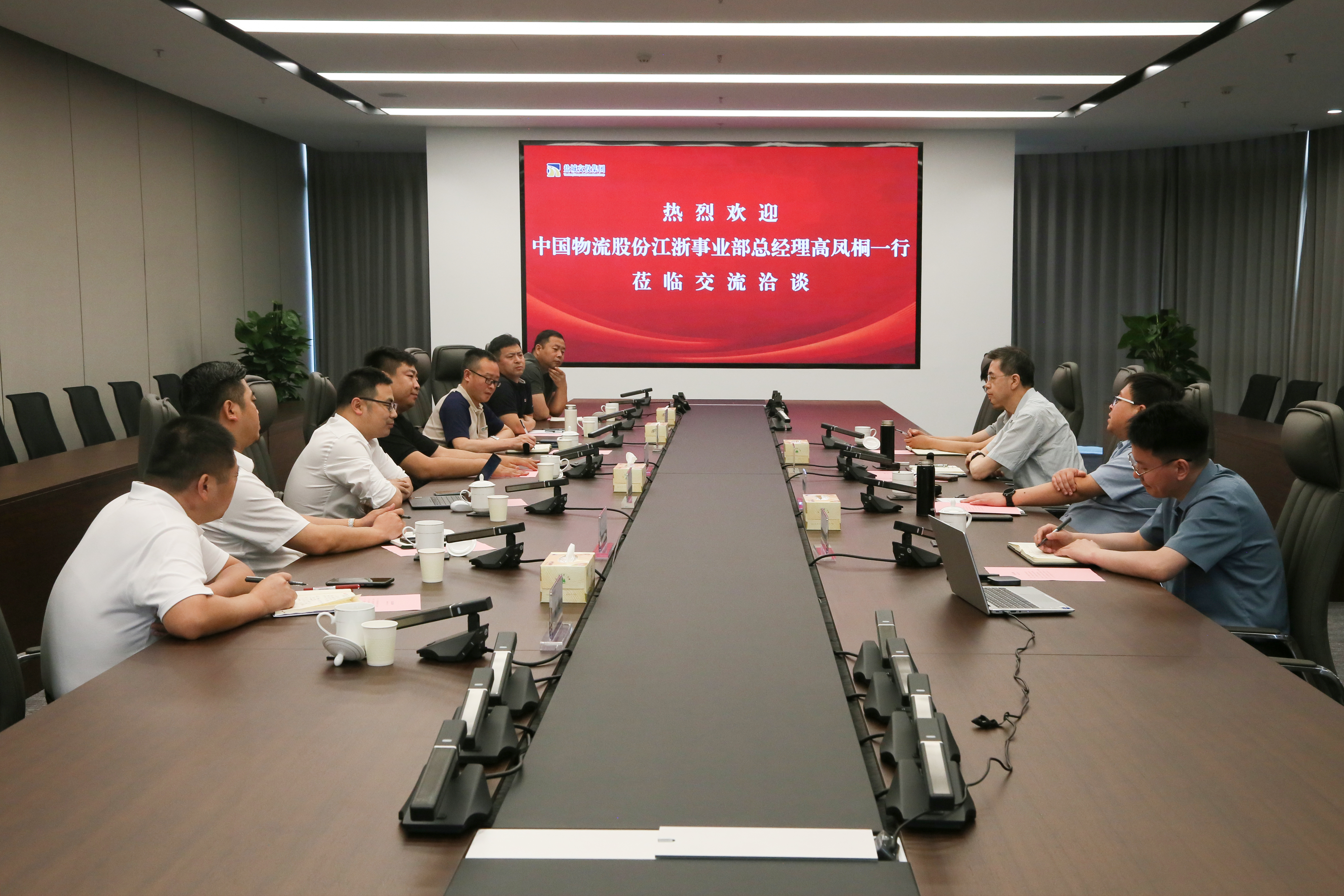 29f84040fae5a65c2012877c0bf0714.jpg 29f84040fae5a65c2012877c0bf0714.jpg