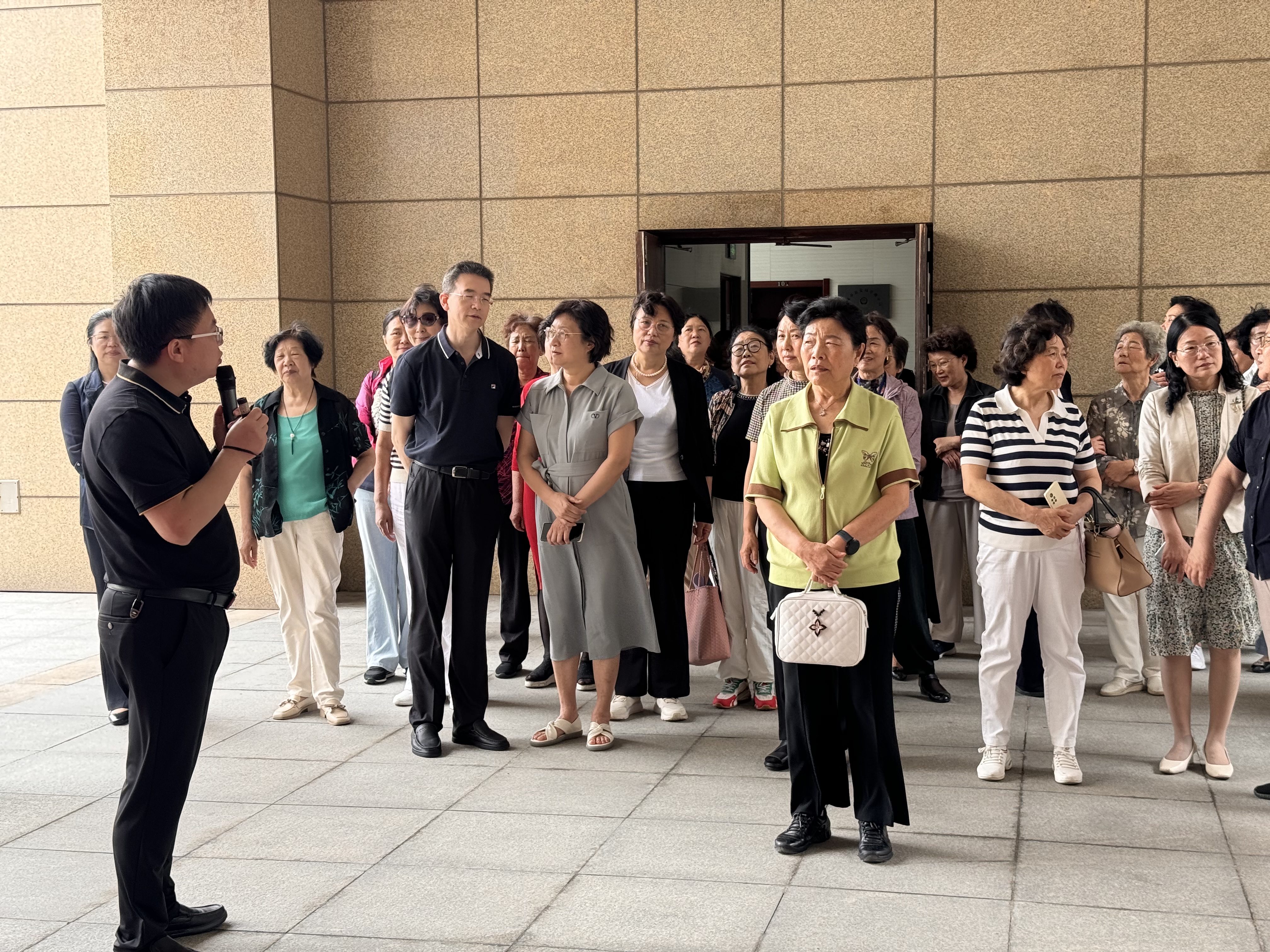 e4754401db0785a2559826e06e2663e.jpg e4754401db0785a2559826e06e2663e.jpg